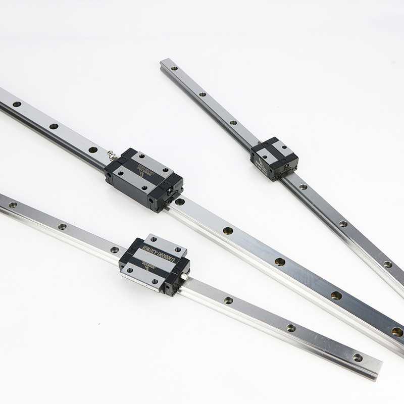 選擇導(dǎo)軌潤(rùn)滑油時(shí)需要考慮什么